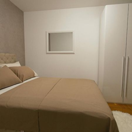 Apartman Sunset Сремска Митровица Екстериор снимка