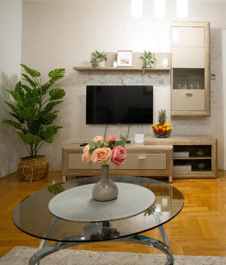 Apartman Sunset Сремска Митровица Екстериор снимка